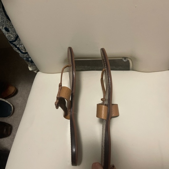 Lightly worn Tory Burch sandals. Very lightly worn, great quality and leather. - Picture 3 of 3